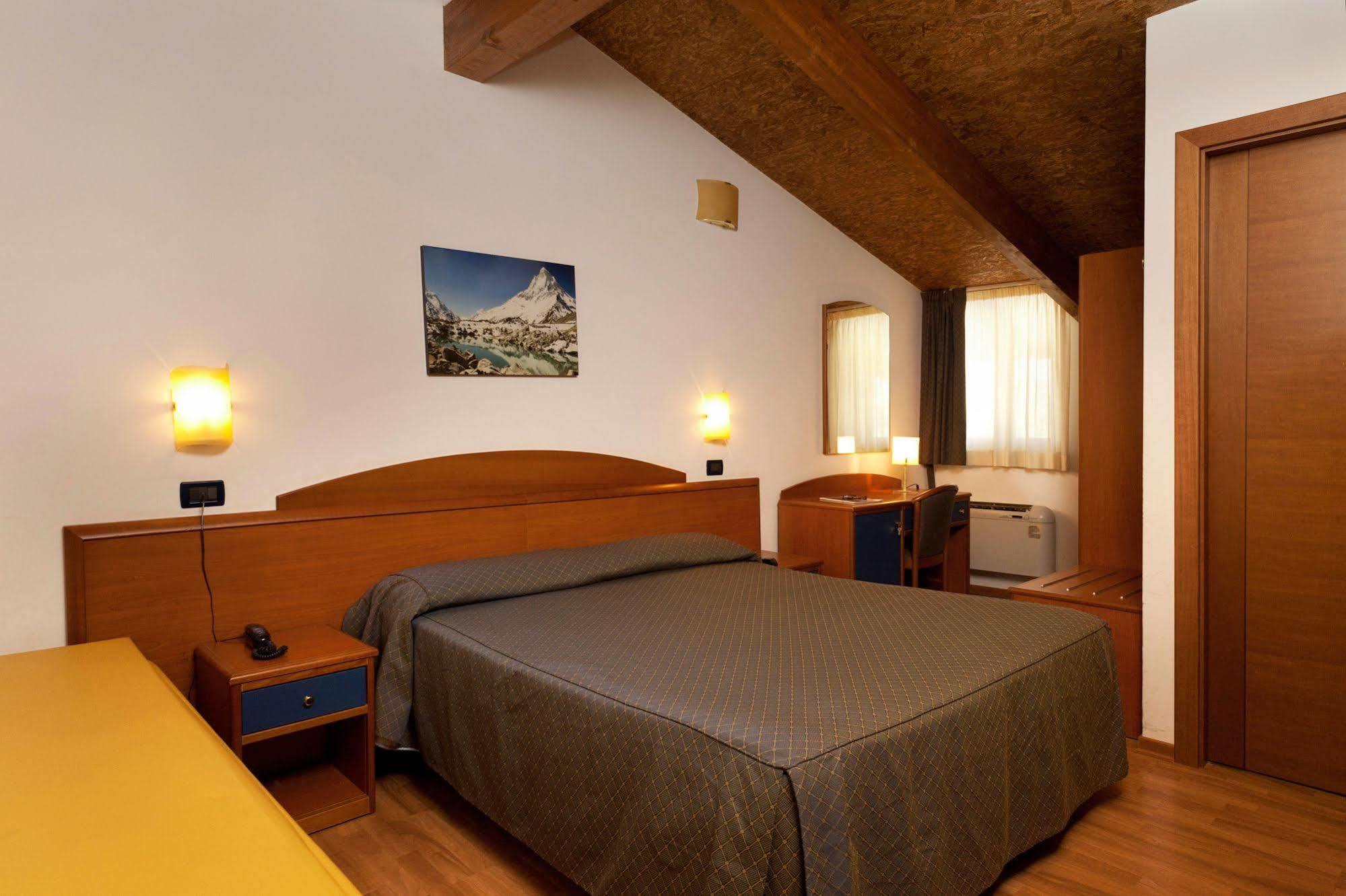 Casa Ferretti Di Ferretti Village Silvi Marina Buitenkant foto